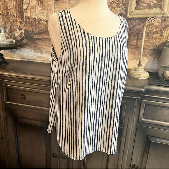 Reversible Floral and Striped Women's Tops size Lg - Picture 8 of 8